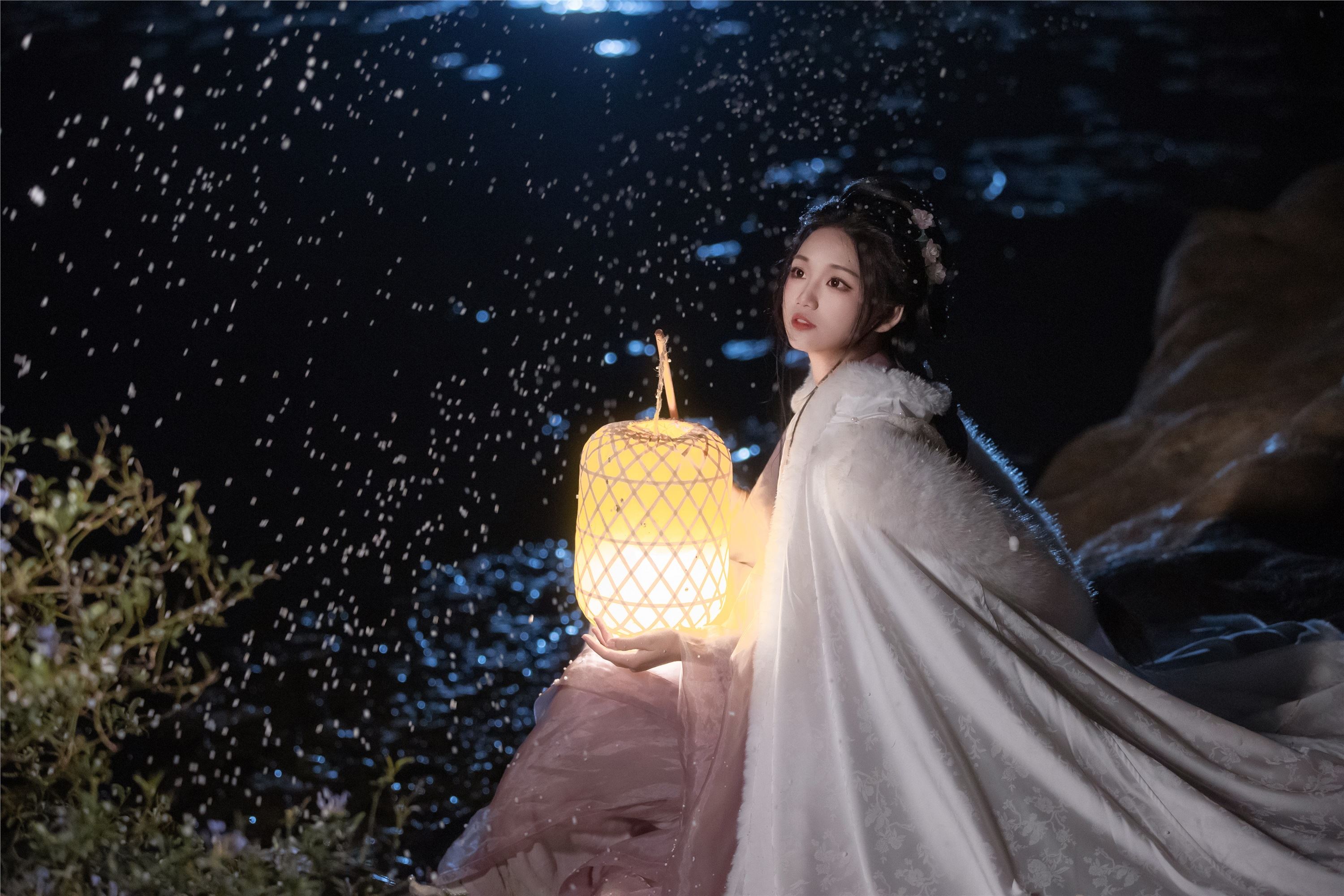 YITUYU 艺图语 2025.03.06 风雪夜归人 晚江亭